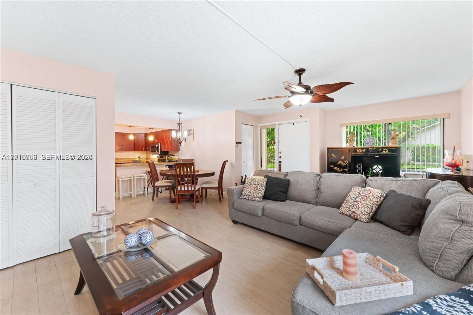 64 Wimbledon Lake Drive 64, Plantation, FL 33324