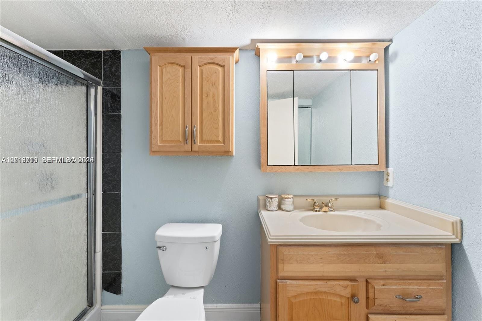 64 Wimbledon Lake Drive 64, Plantation, FL 33324 photo 16