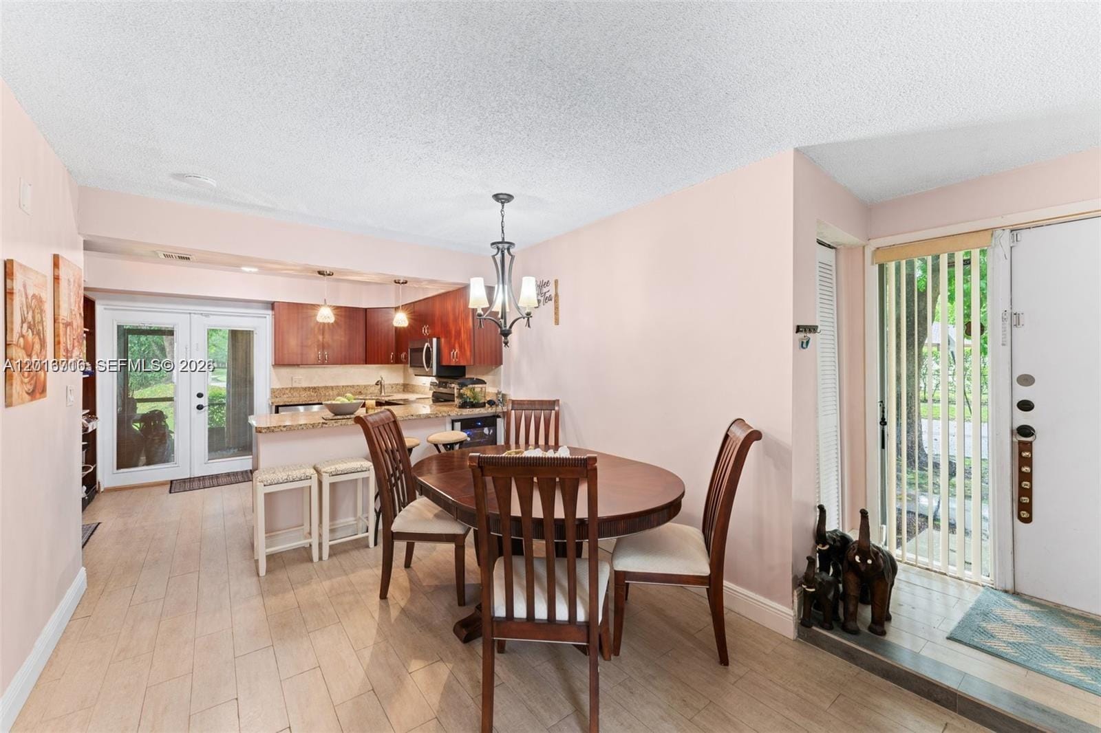 64 Wimbledon Lake Drive 64, Plantation, FL 33324 photo 3