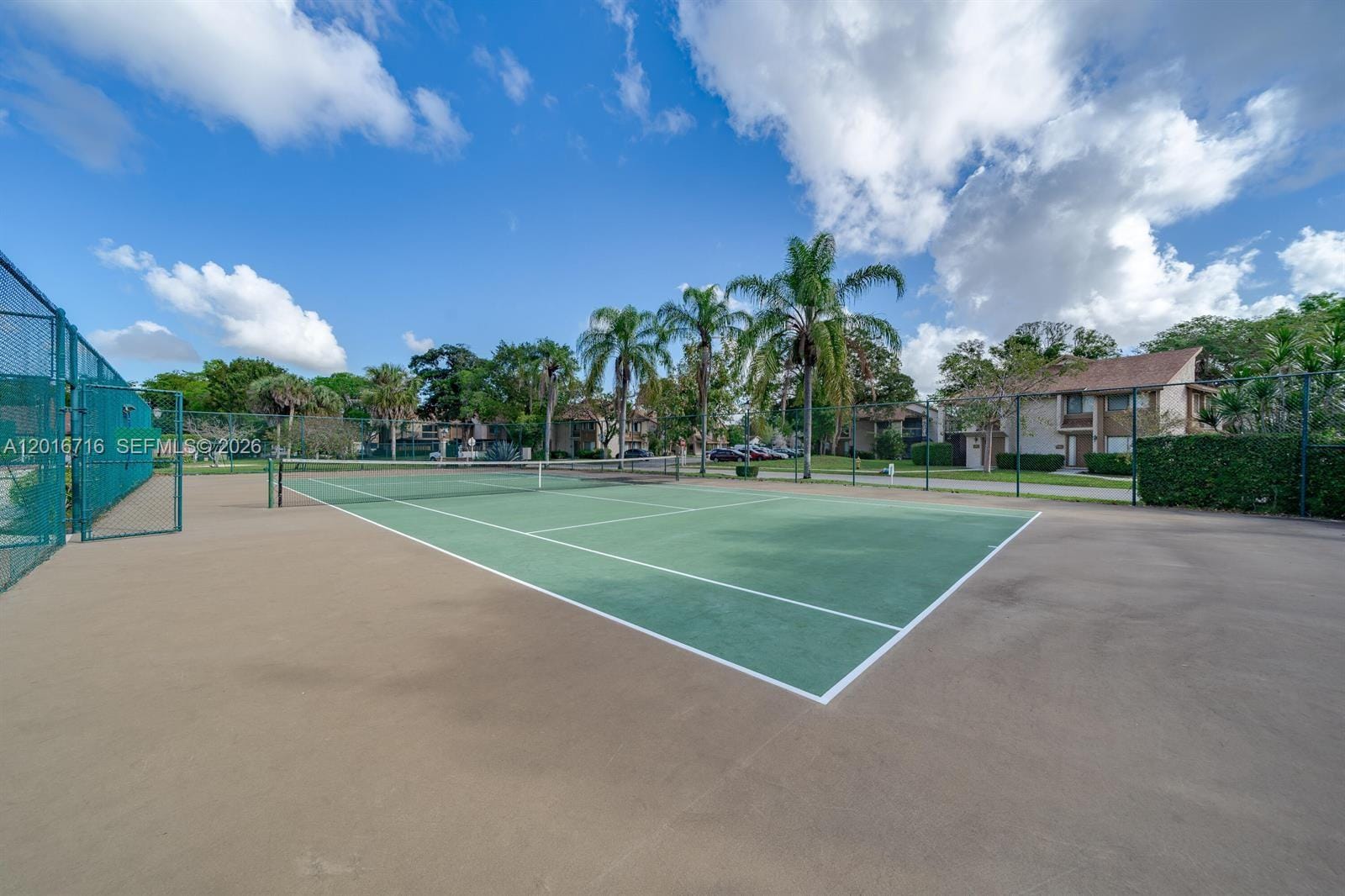 64 Wimbledon Lake Drive 64, Plantation, FL 33324 photo 21