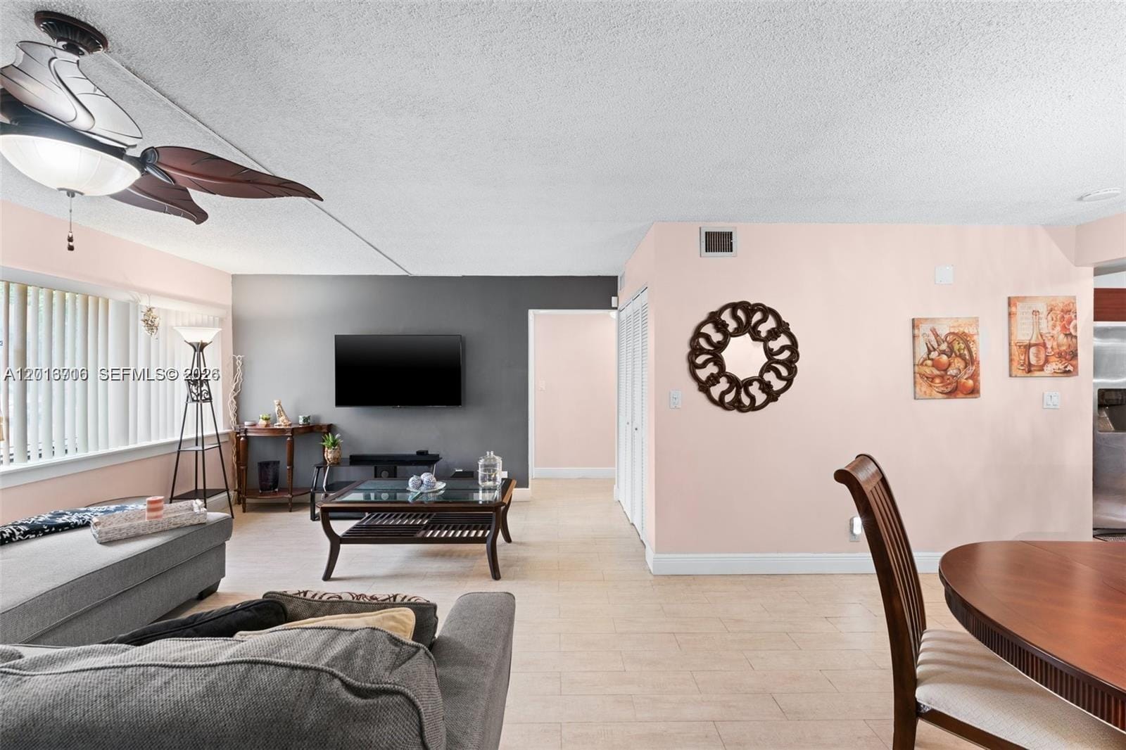 64 Wimbledon Lake Drive 64, Plantation, FL 33324 photo 4