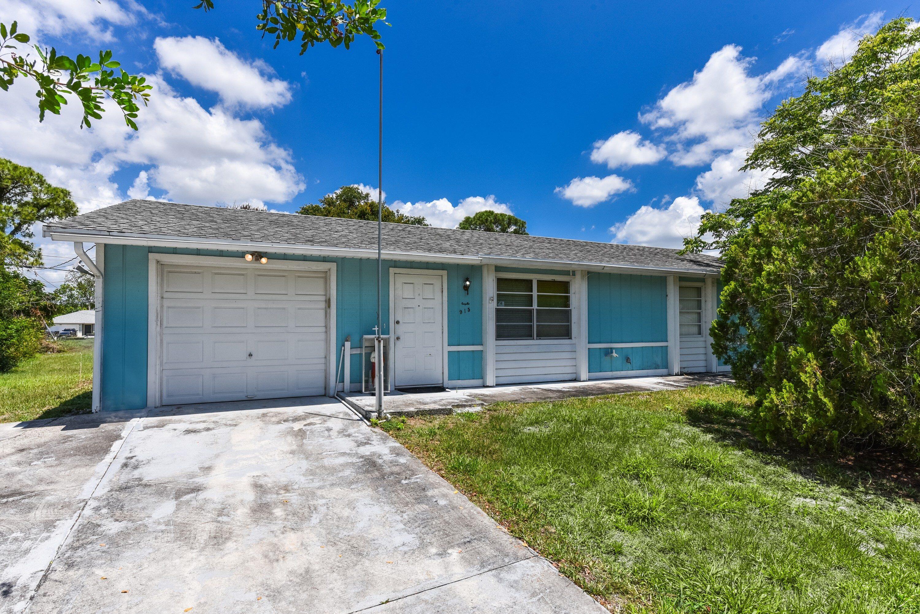915 SW John Maccormack Terrace, Port St. Lucie, FL 34953, Port St Lucie