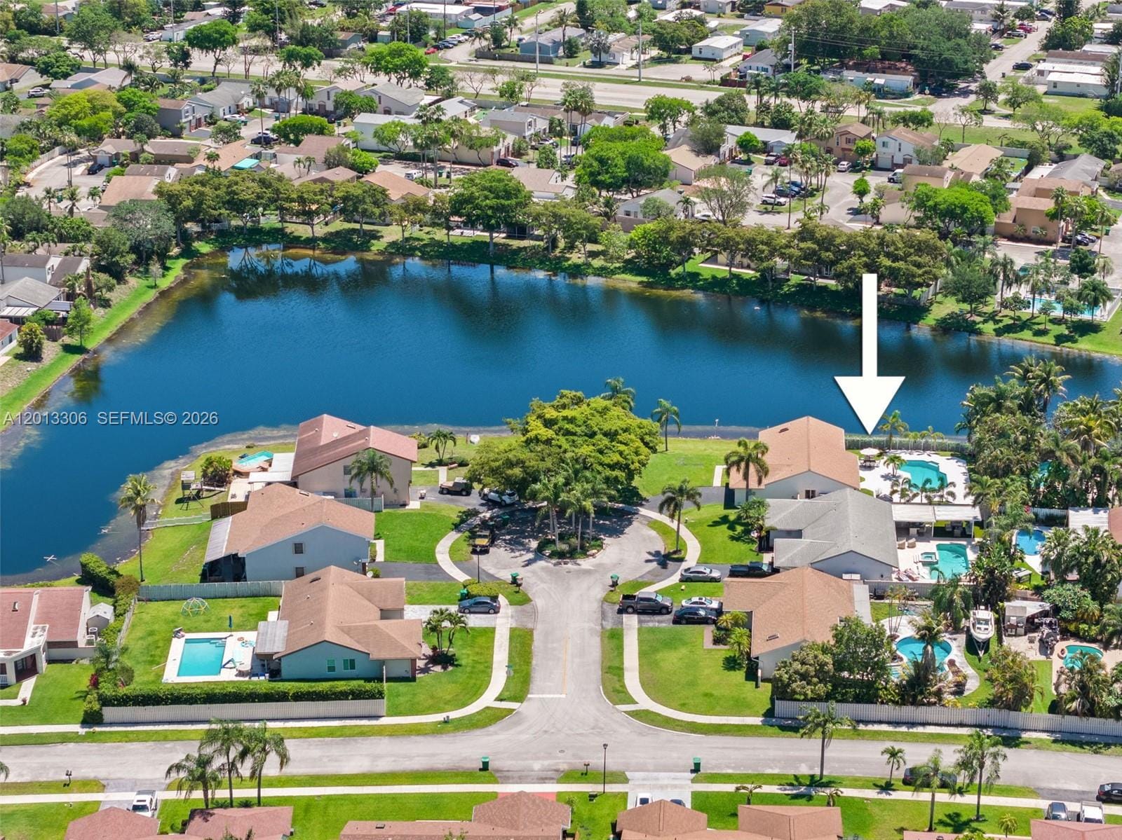 13750 Green Cove Place, Davie, FL 33325 photo 29