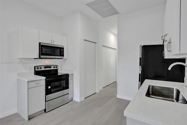 1567 NW 1st Street 2, Miami, FL 33125
