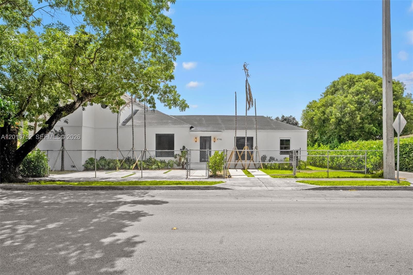 4746 NW 10th Avenue, Miami, FL 33127 photo 4