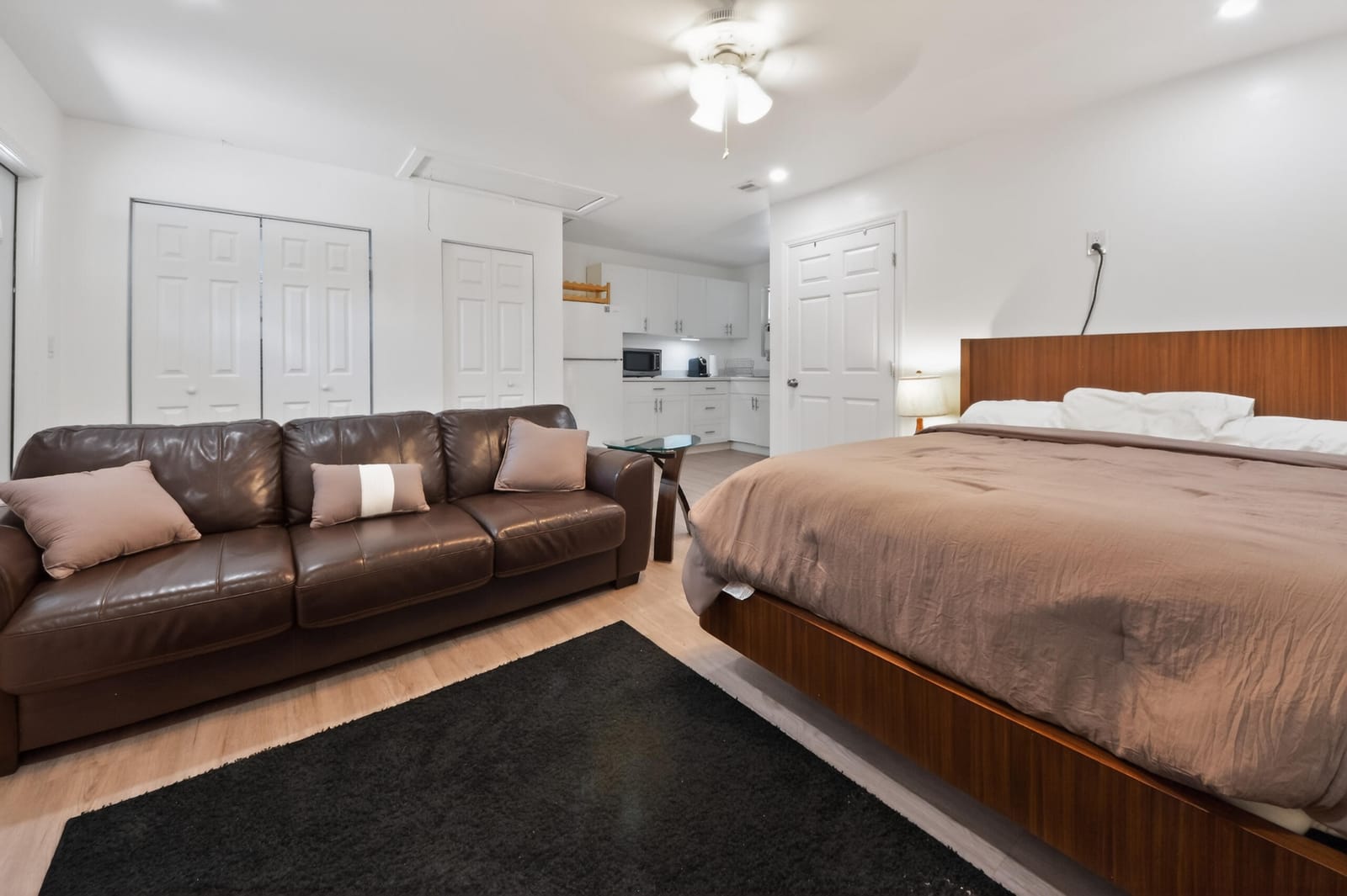 10754 Tamis Trail Unit B — photo 2