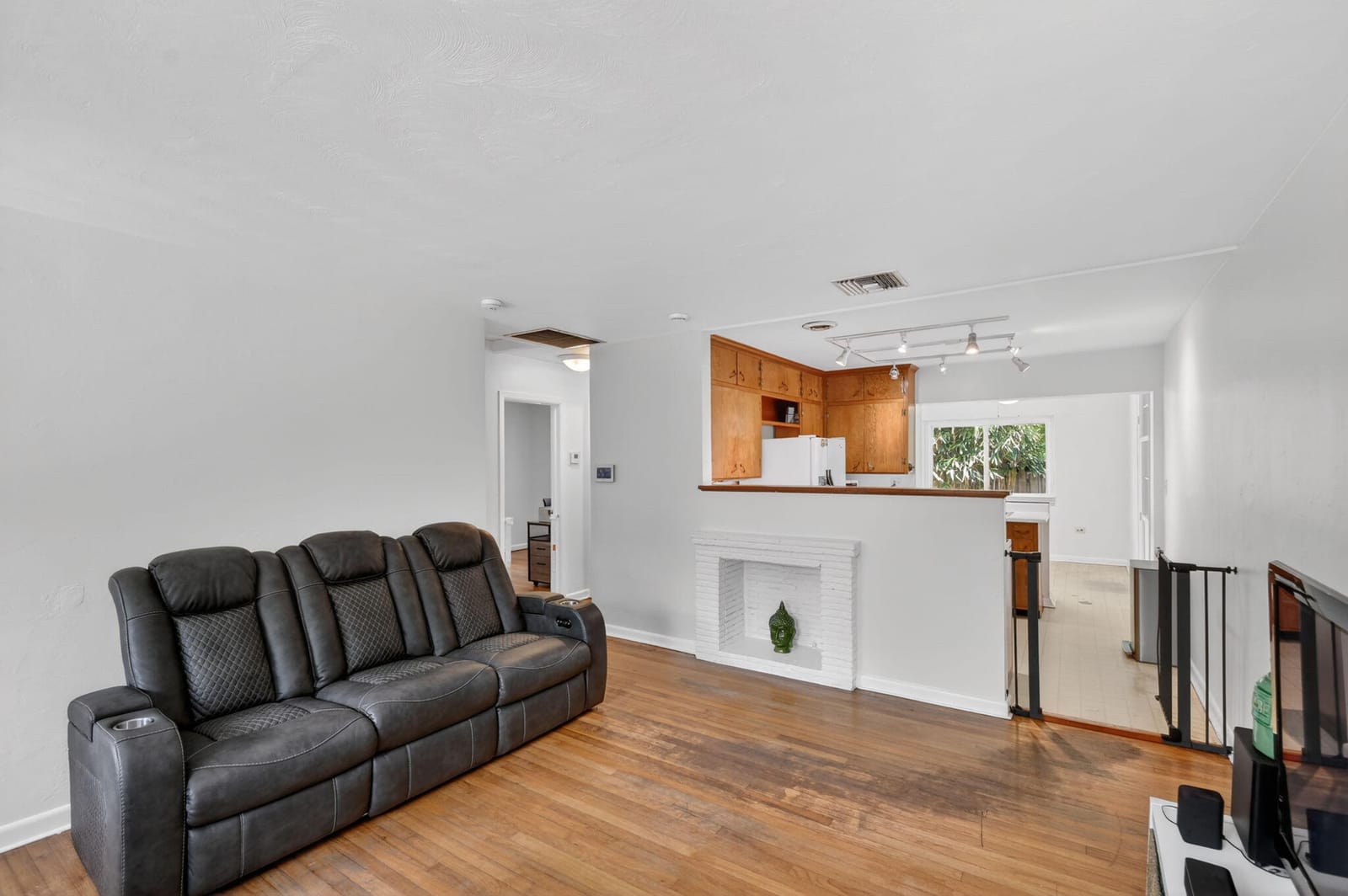 4329 Kirk Road — photo 12