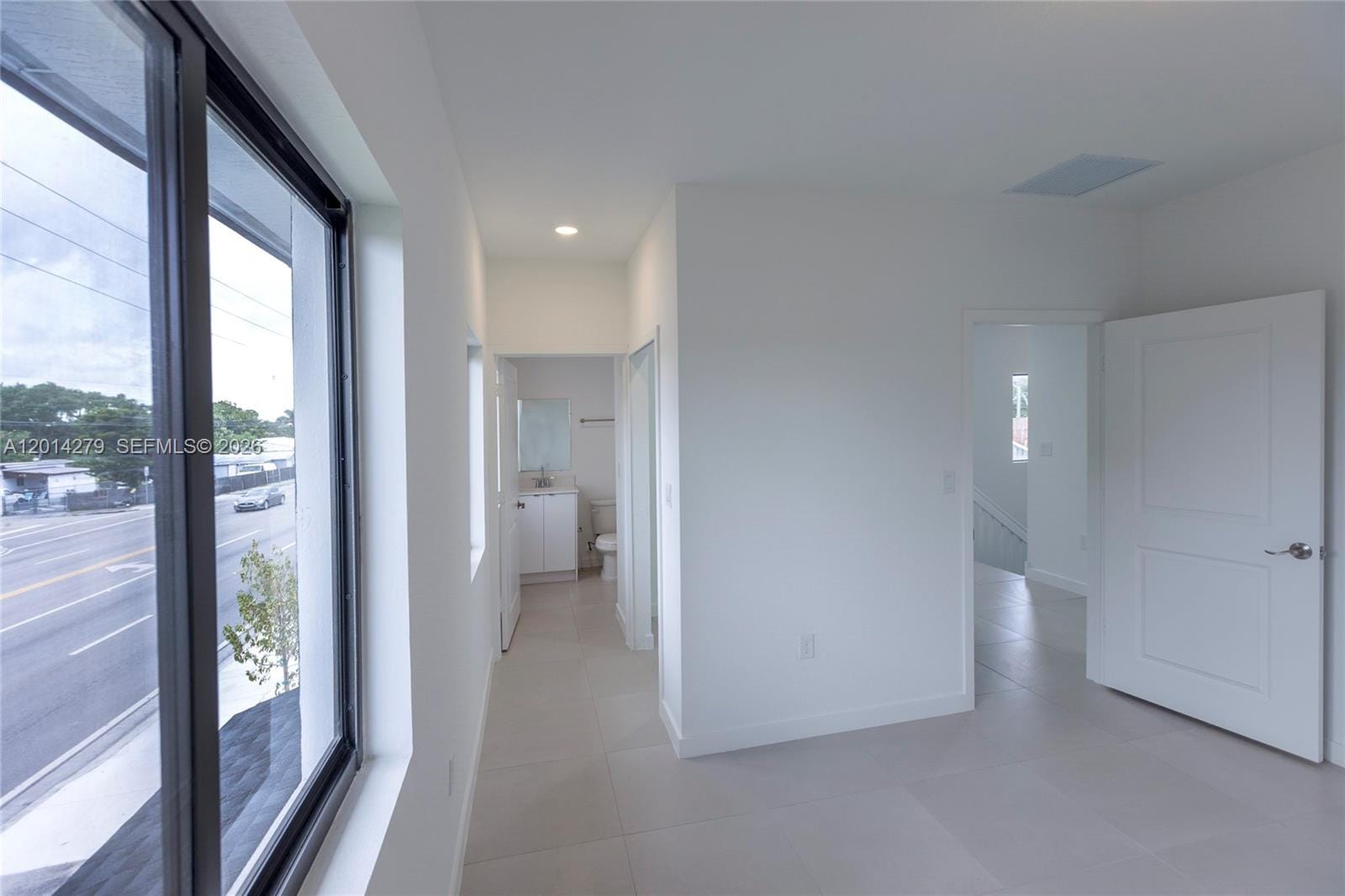9151 NW 32 Avenue, Miami, FL 33147 photo 5