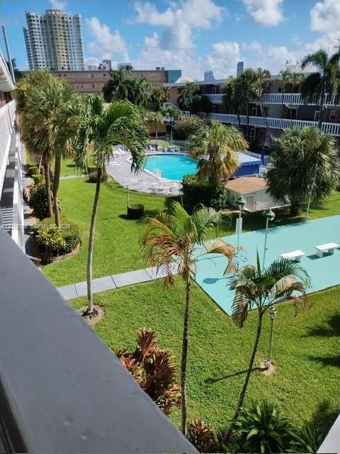 201 NE 14th Avenue 10C, Hallandale Beach, FL 33009