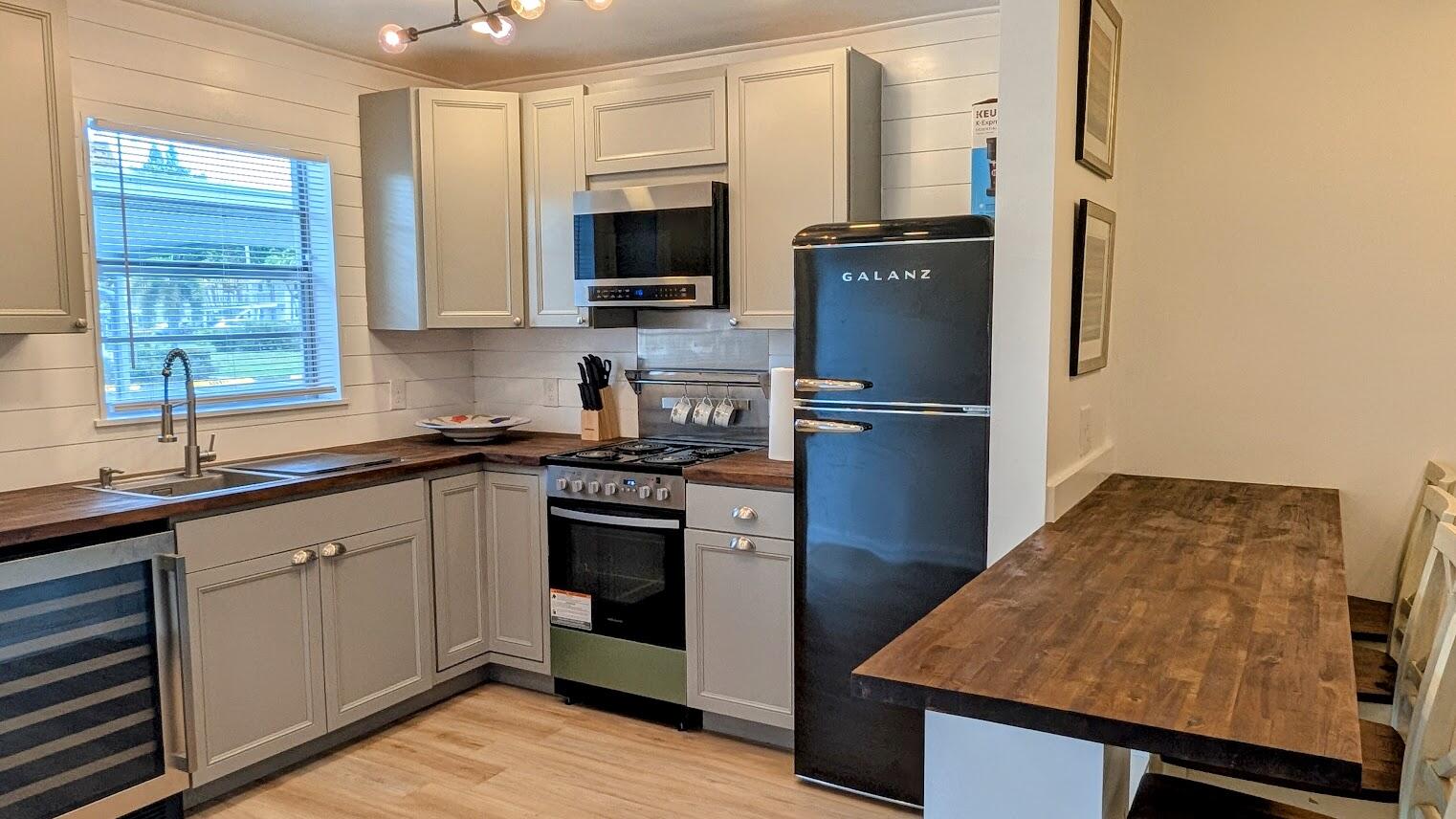 2950 SE Ocean Boulevard 5-2, Stuart, FL 34996, Stuart