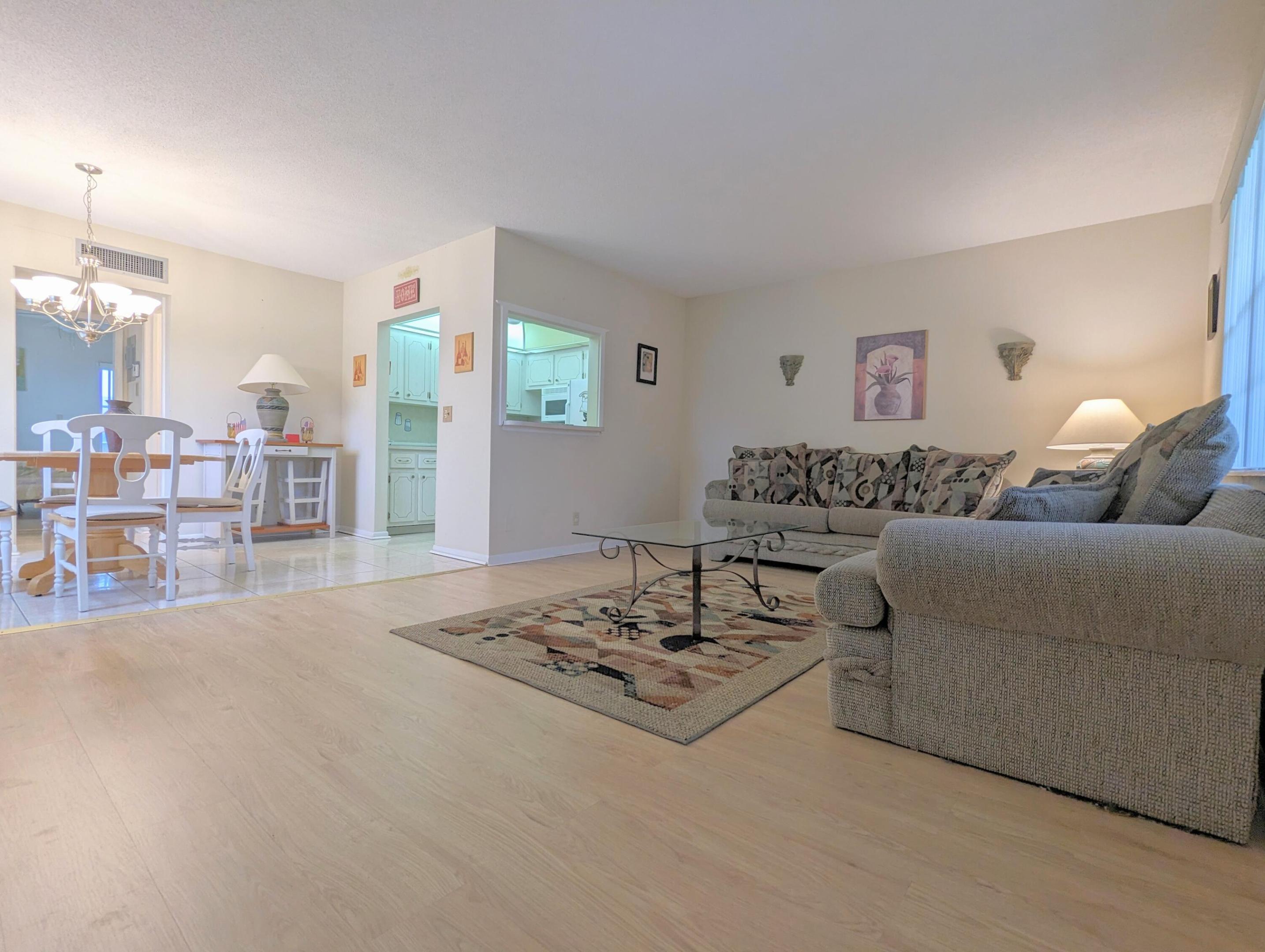 113 E Waltham E, West Palm Beach, FL 33417, West Palm Beach