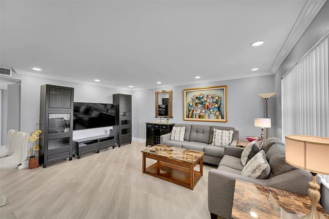 964 Normandy Trail U, Delray Beach, FL 33484