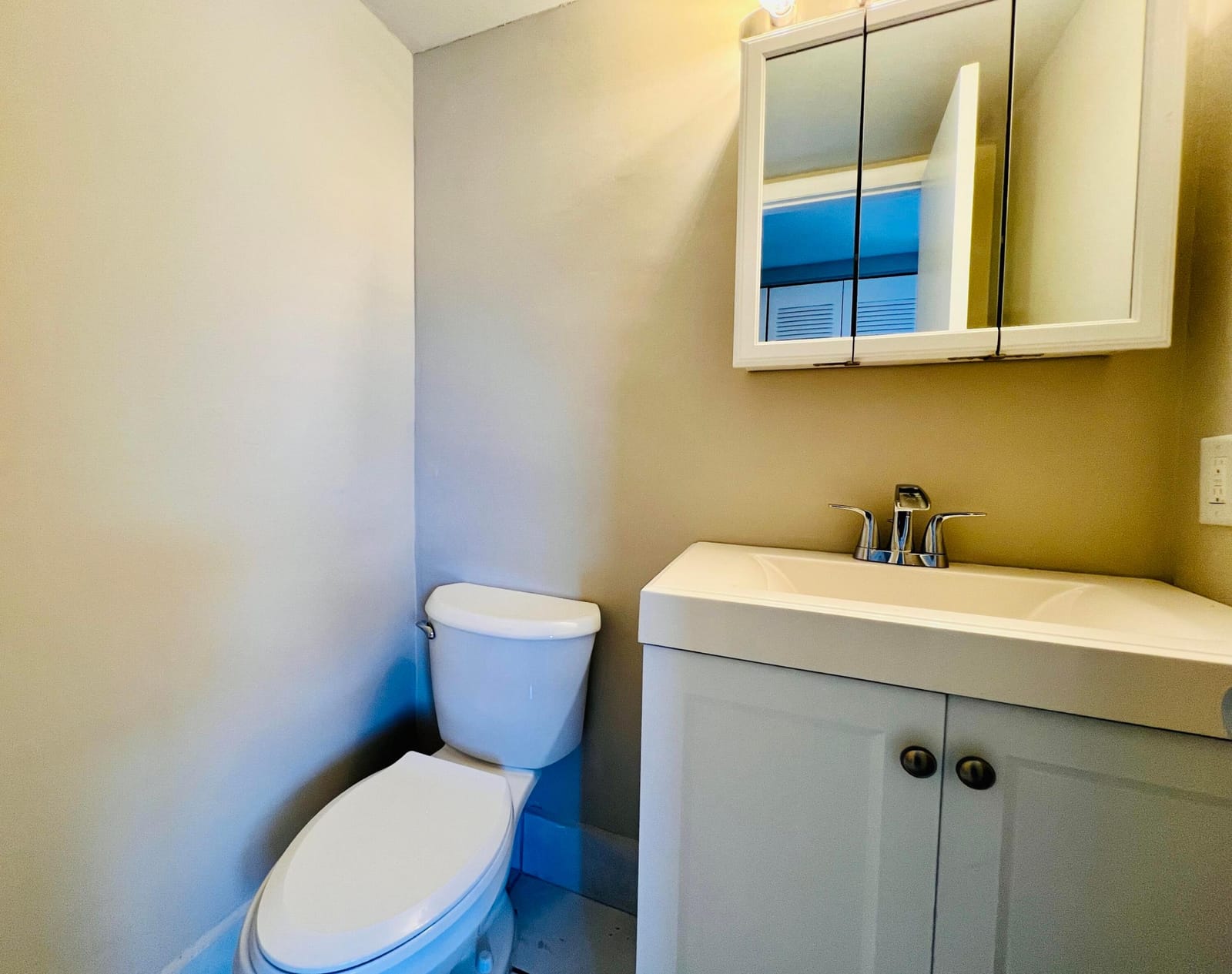 165 Coventry G, West Palm Beach, FL 33417 photo 4