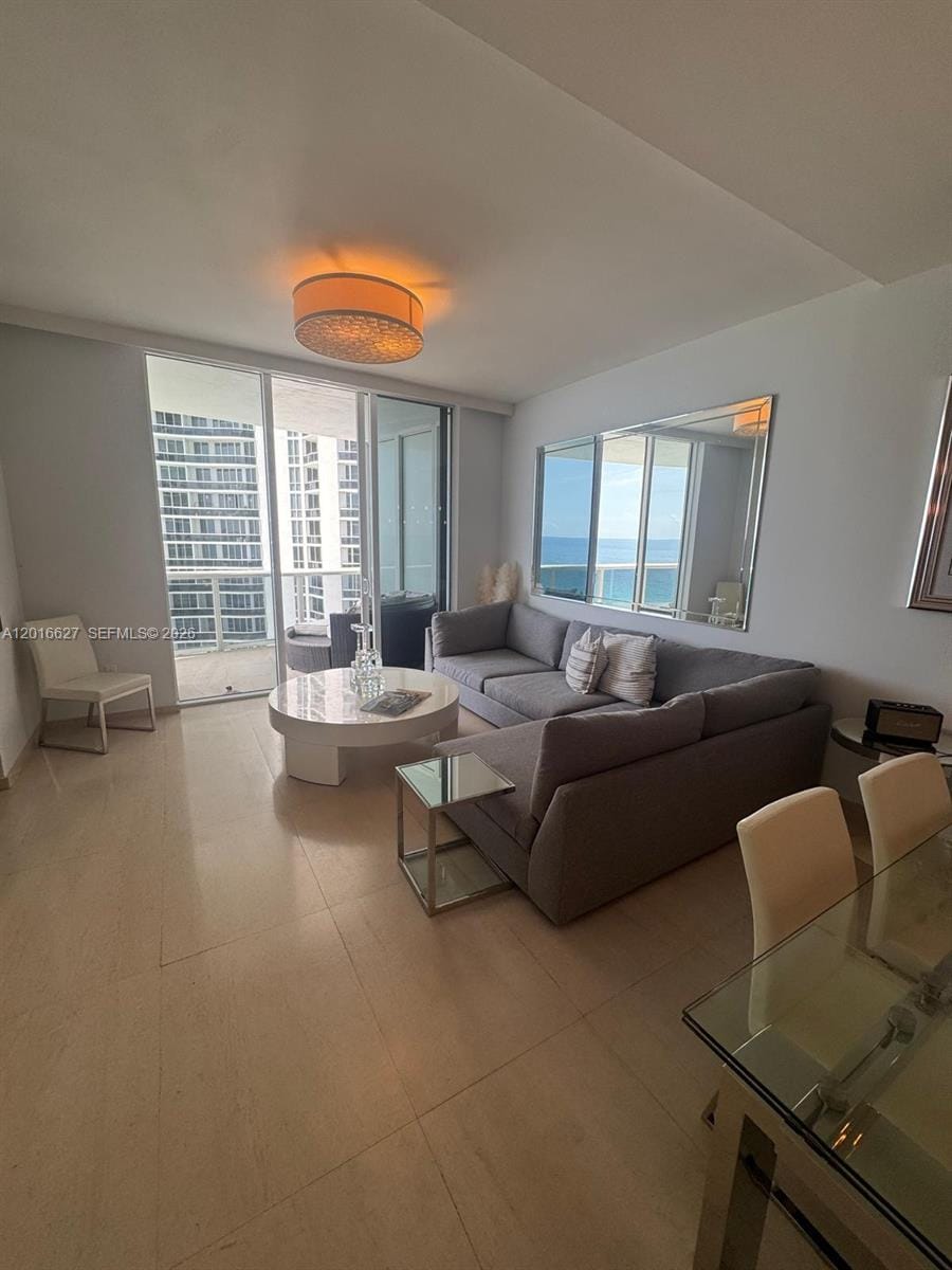 16001 Collins Avenue 1002, Sunny Isles Beach, FL 33160 photo 4