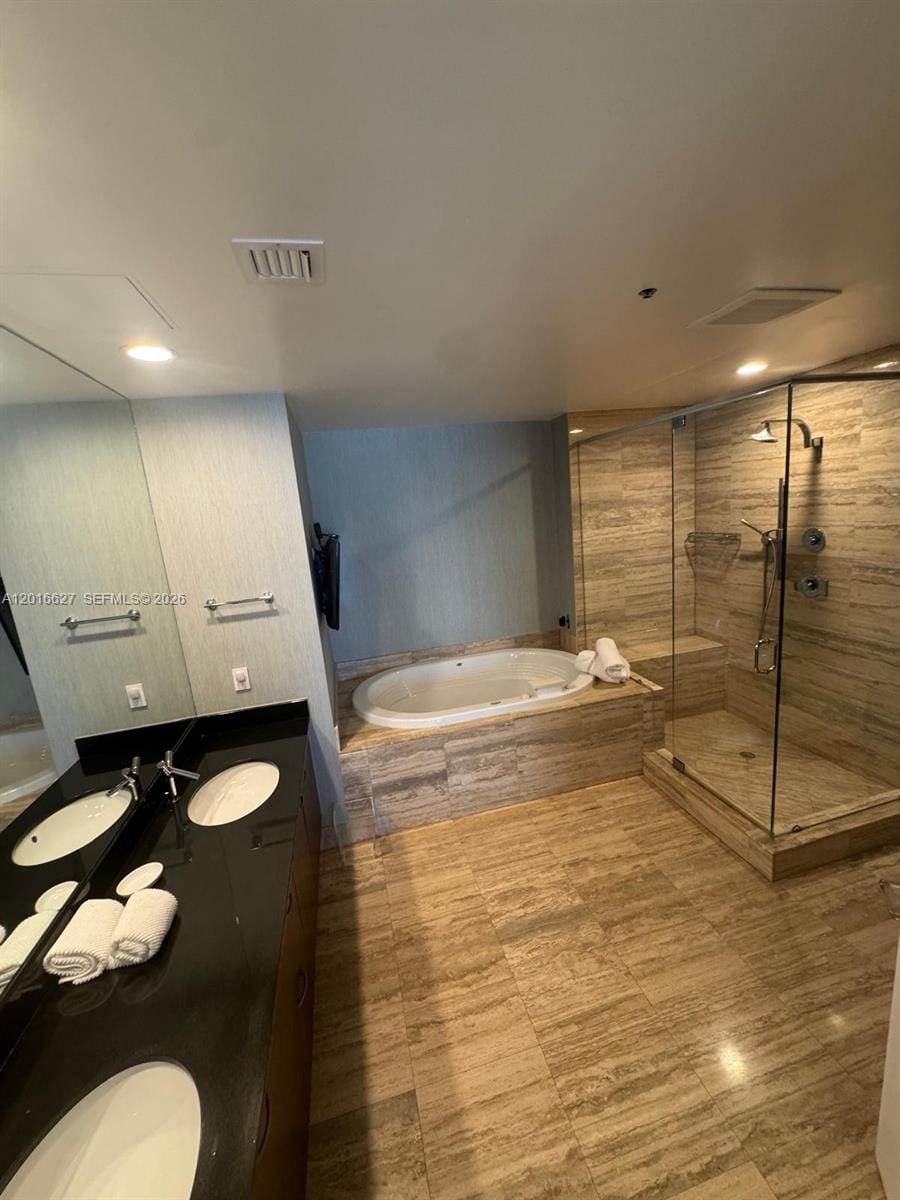 16001 Collins Avenue 1002, Sunny Isles Beach, FL 33160 photo 10