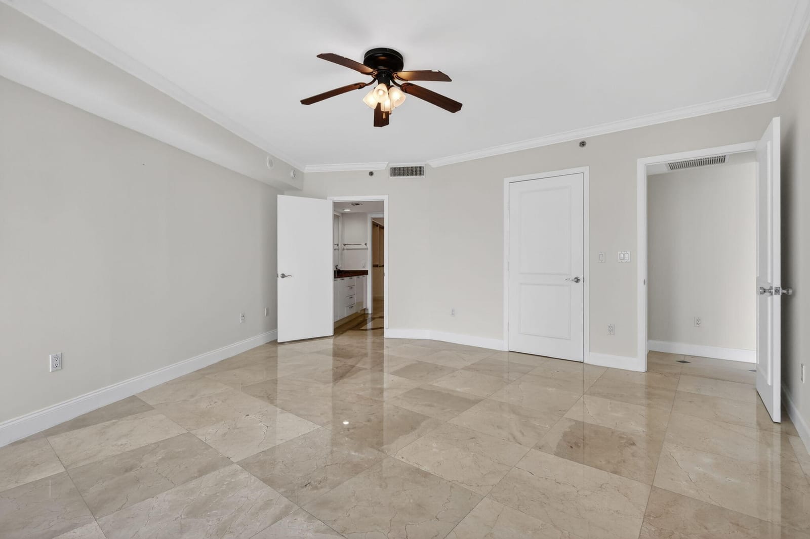 18911 Collins Avenue 2303, Sunny Isles Beach, FL 33160 photo 14
