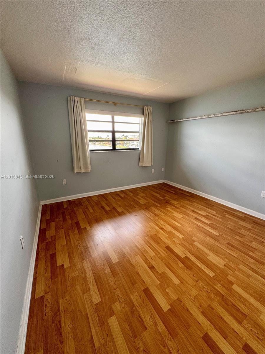 2762 W 60th Street 53 — photo 12