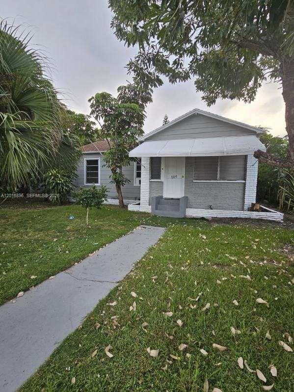 1217 N D Street, Lake Worth, FL 33460, Lake Worth
