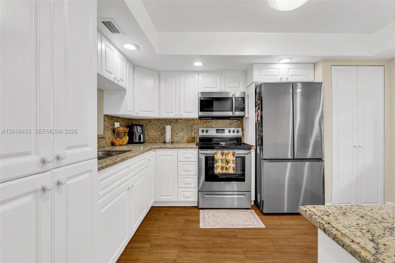 1101 Colony Point Circle 309, Pembroke Pines, FL 33026, Pembroke Pines