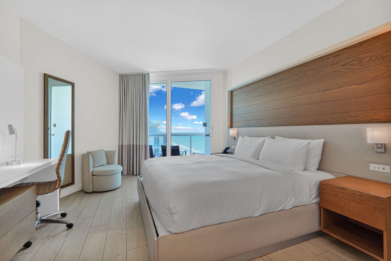 505 N Fort Lauderdale Beach Boulevard 2314 — photo 2