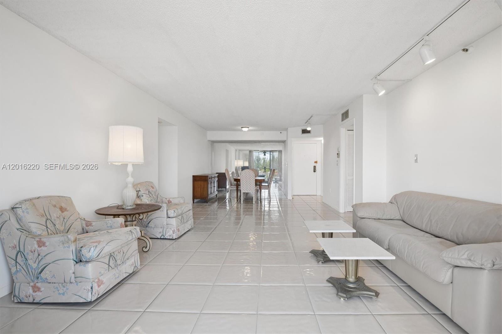 900 NE 195th Street 414, Miami, FL 33179 photo 5