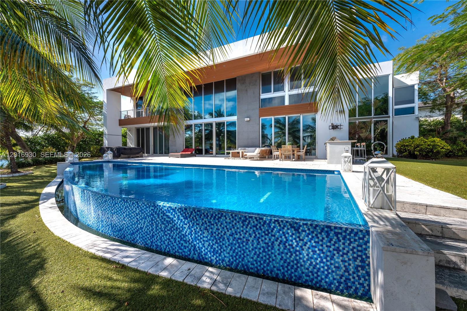 400 Tamarind Drive, Hallandale Beach, FL 33009, Hallandale Beach