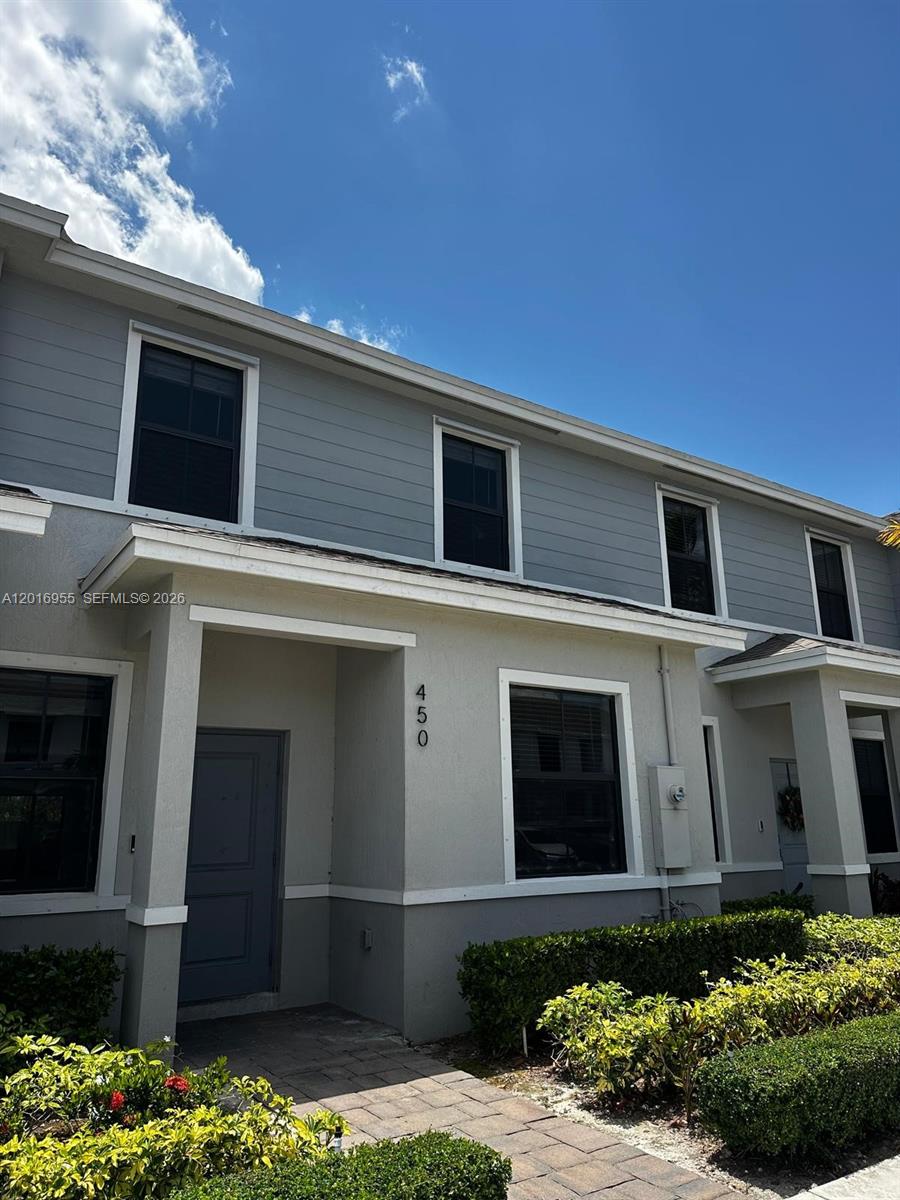 450 NE 12th Street, Florida City, FL 33034, Florida City