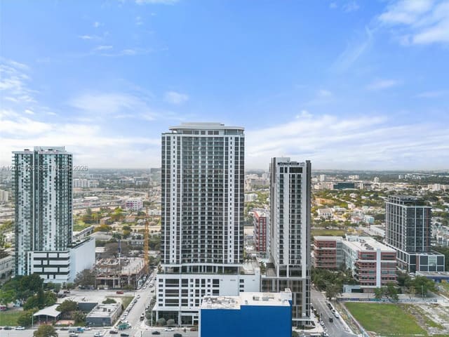 1600 NE 1st Avenue 3614, Canvas, Miami, FL