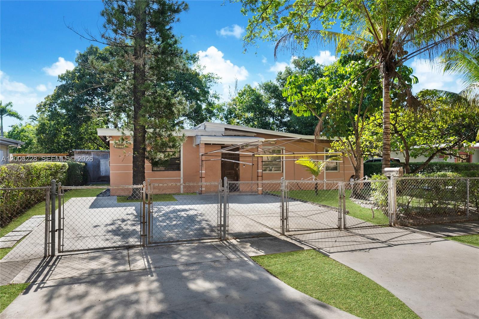 14115 NW 6th Avenue, North Miami, FL 33168, North Miami