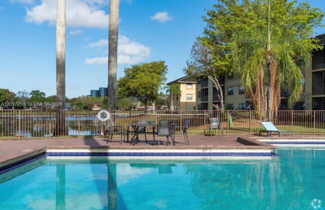 9000 NW 28th Drive 1307, Coral Springs, FL 33065, Coral Springs