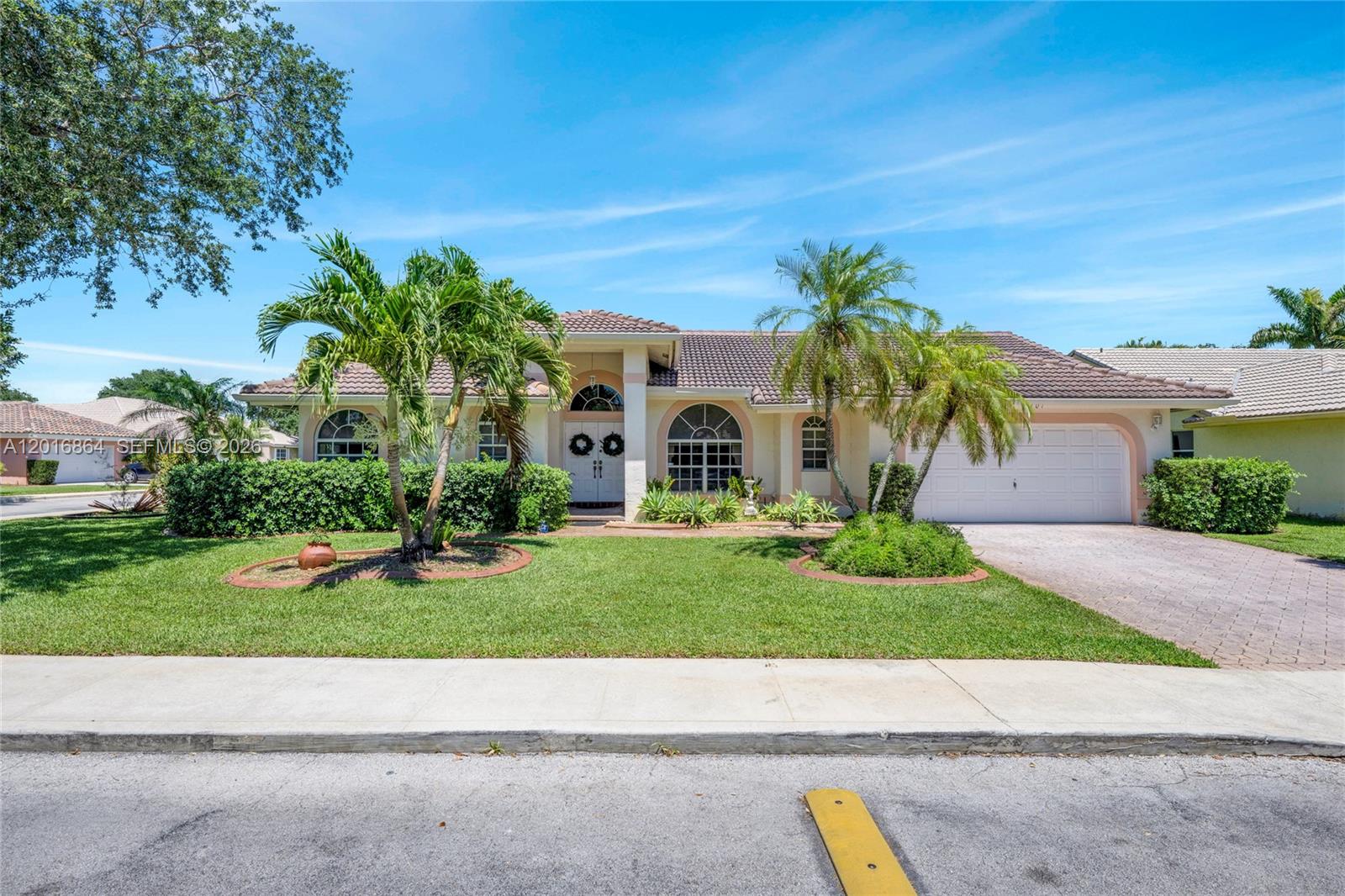 701 SW 93rd Terrace, Pembroke Pines, FL 33025, Pembroke Pines
