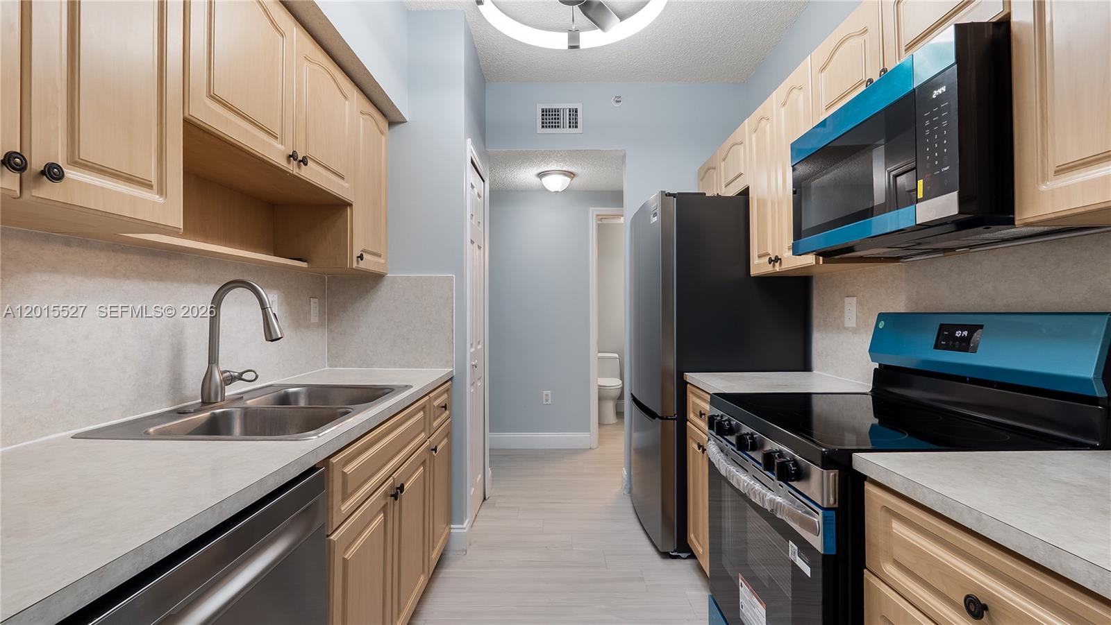 7085 Nova Drive 105, Davie, FL 33317, Davie
