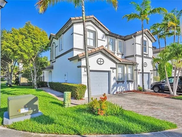 7772 NW 114th Place 0, Doral, FL 33178