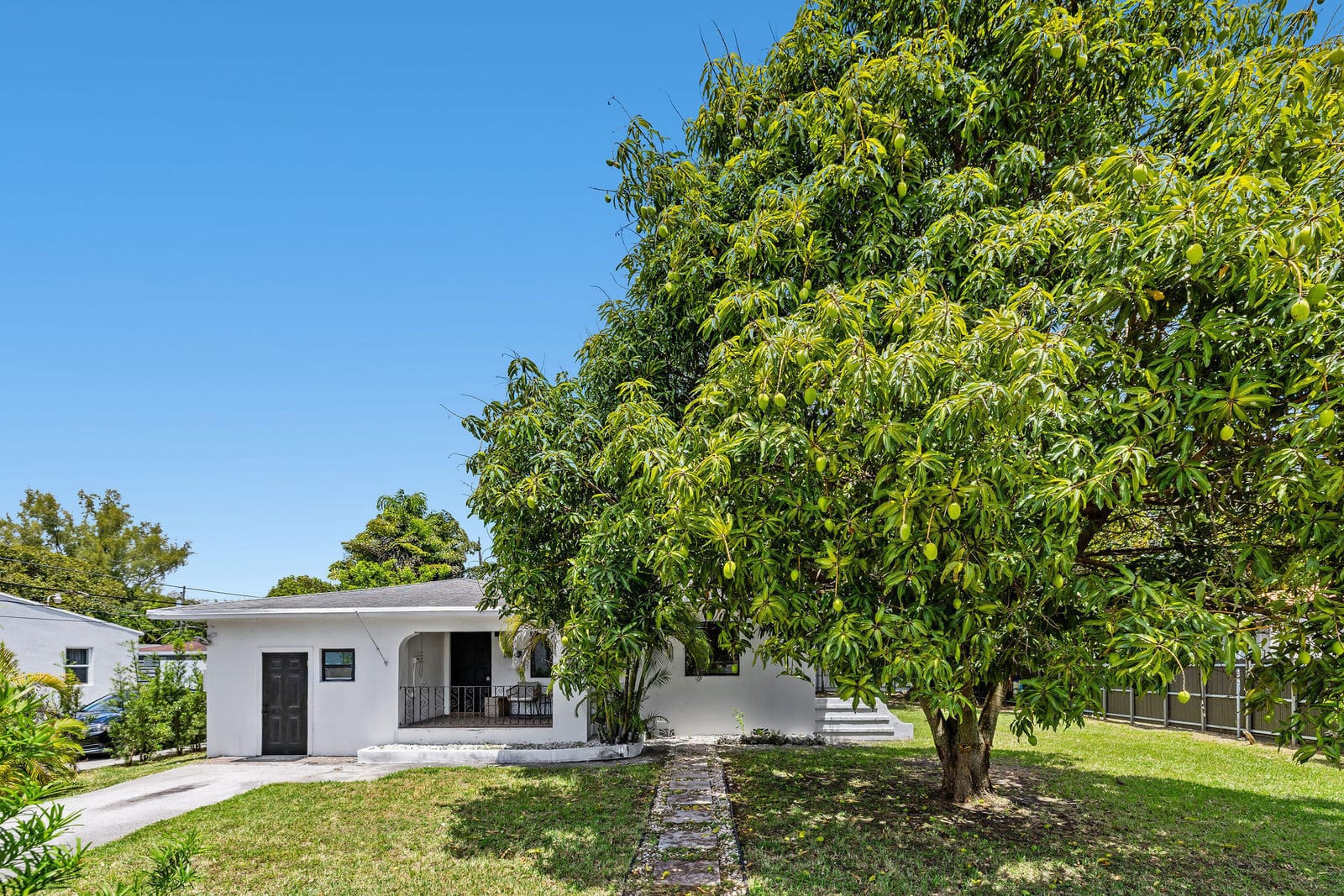 515 NW 88th Street, El Portal, FL 33150 photo 18