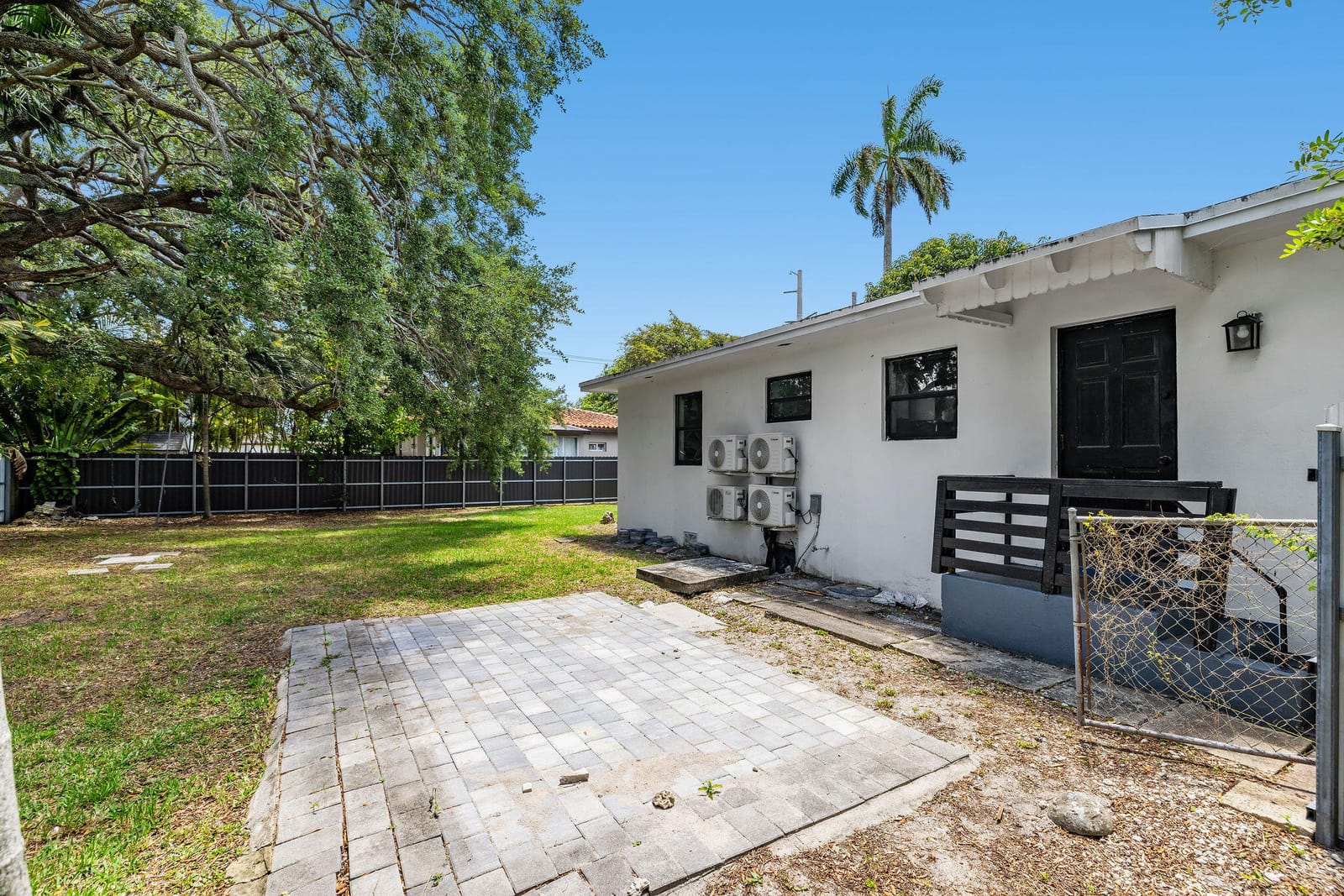 515 NW 88th Street, El Portal, FL 33150 photo 21
