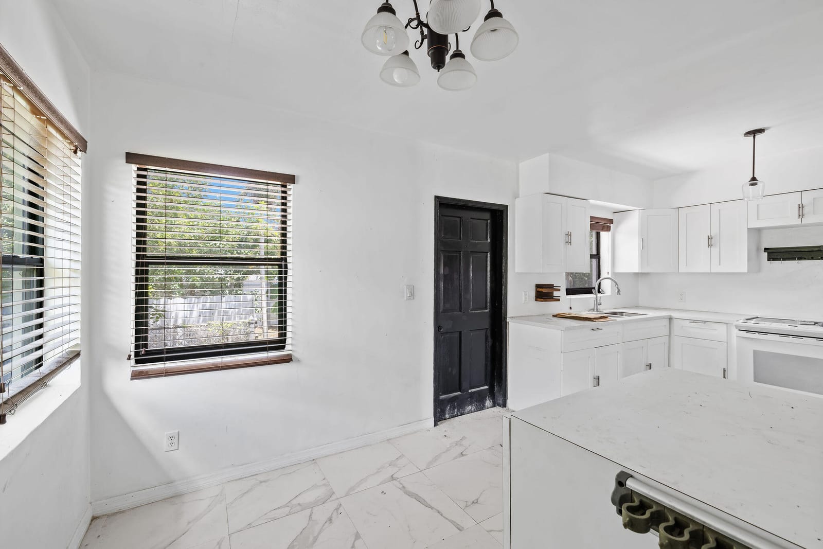 515 NW 88th Street, El Portal, FL 33150 photo 8