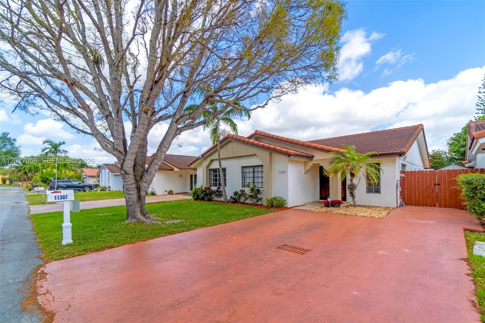 11307 SW 74th Terrace, Miami, FL 33173