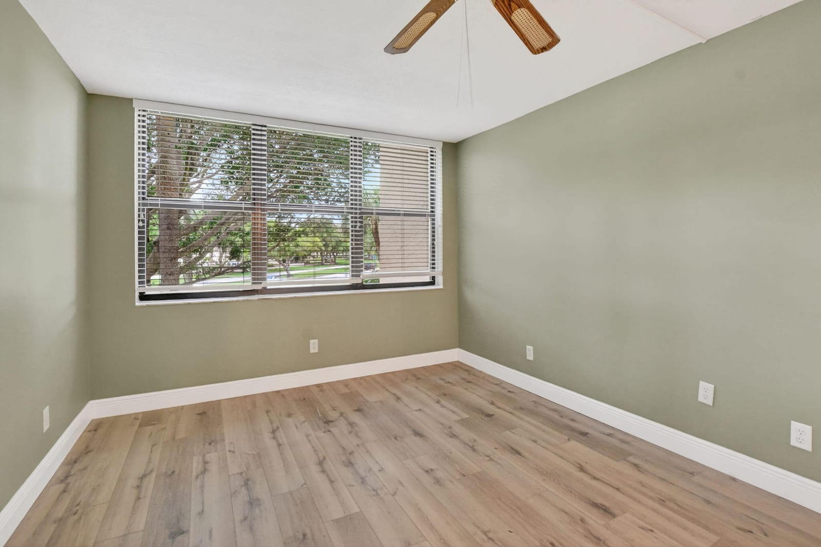 23305 N Barwood Ln Lane N 209, Boca Raton, FL 33428 photo 28