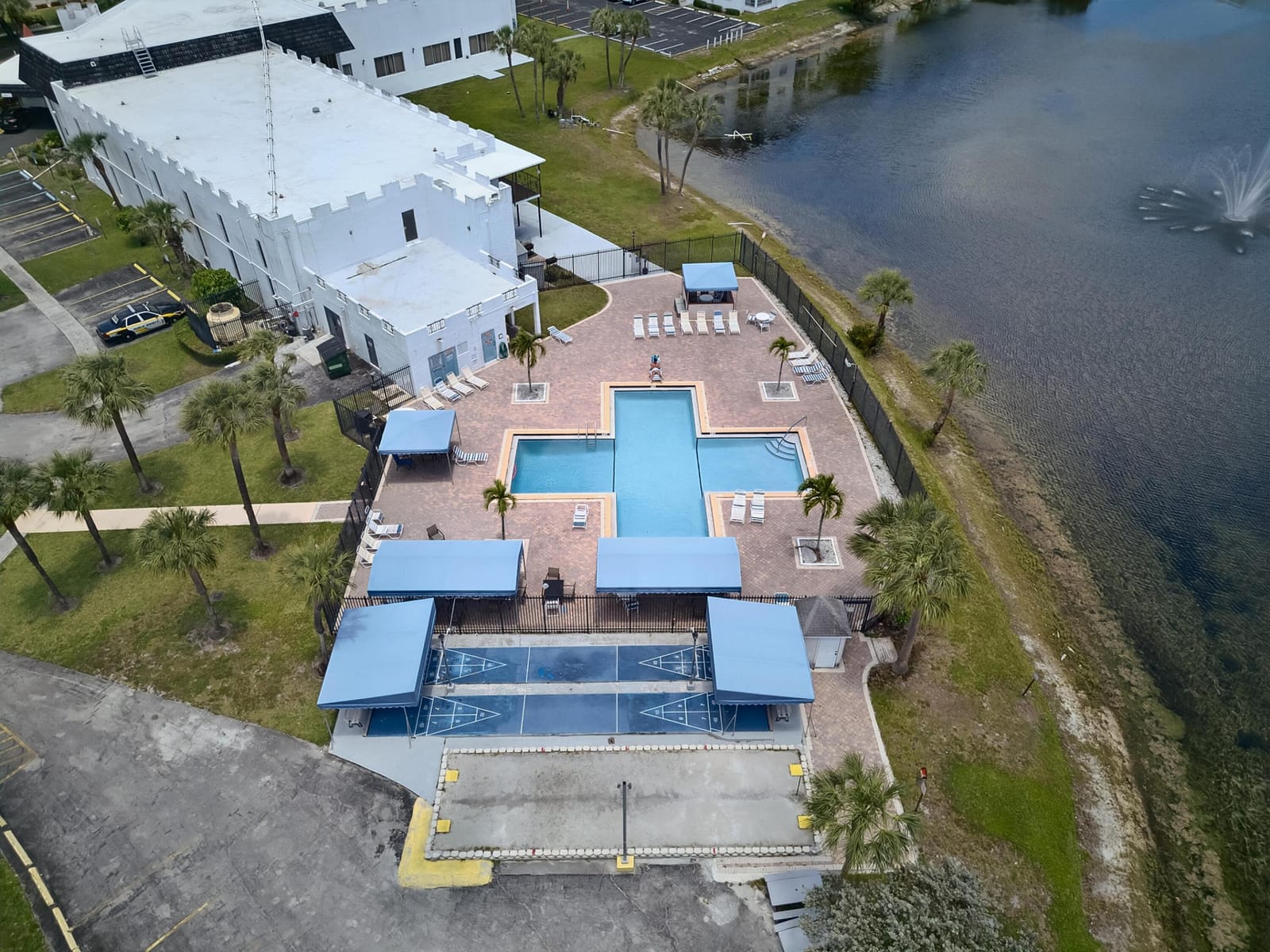 4770 NW 21st Street 412, Lauderhill, FL 33313 photo 15