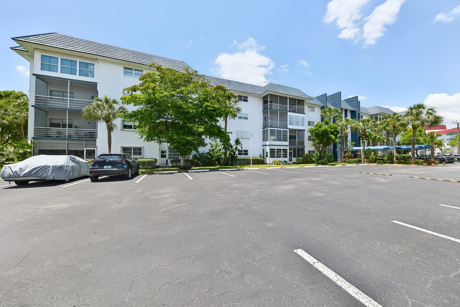 4770 NW 21st Street 412, Lauderhill, FL 33313 photo 18
