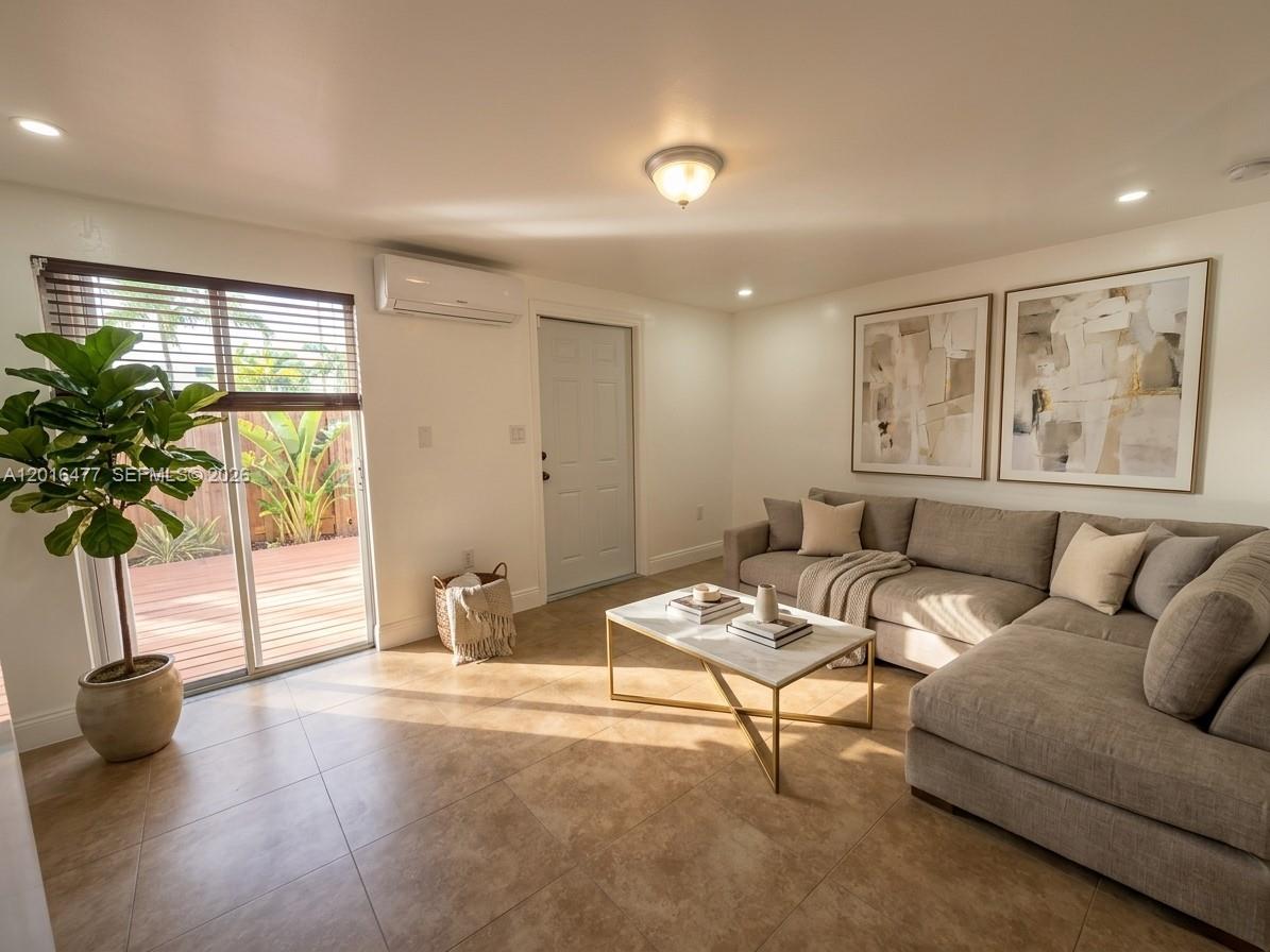 2957 SW 36th Court 4, Miami, FL 33133, Miami