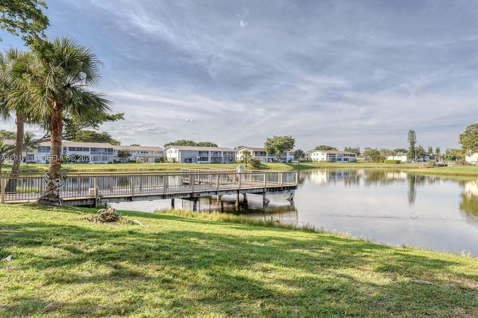 325 Wellington G G, West Palm Beach, FL 33417 photo 20