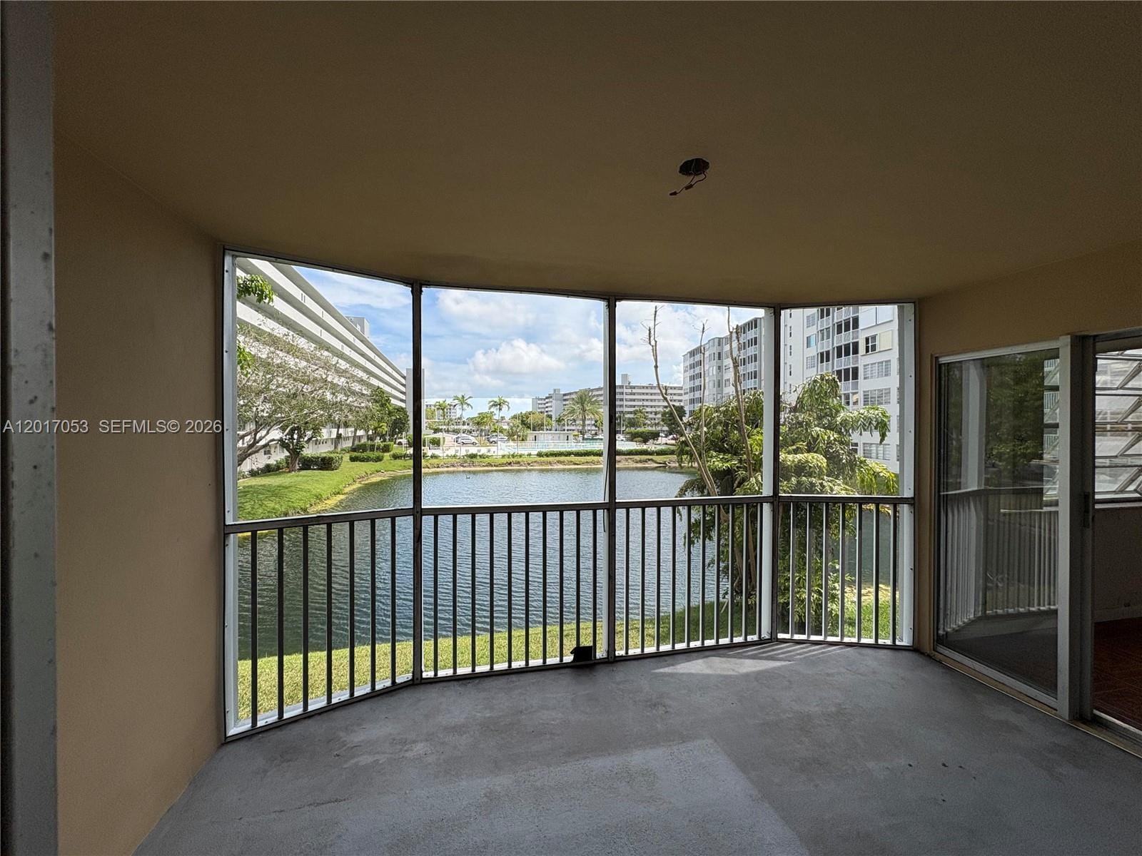 1770 NE 191st Street 2031, Miami, FL 33179 photo 1