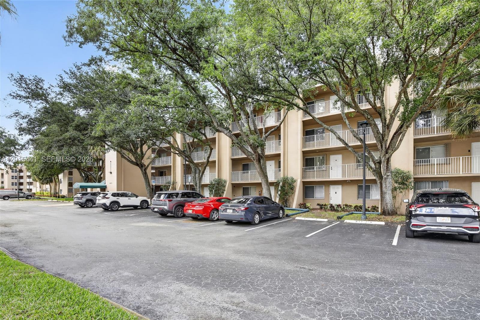 9470 Tangerine Place 105, Davie, FL 33324, Davie