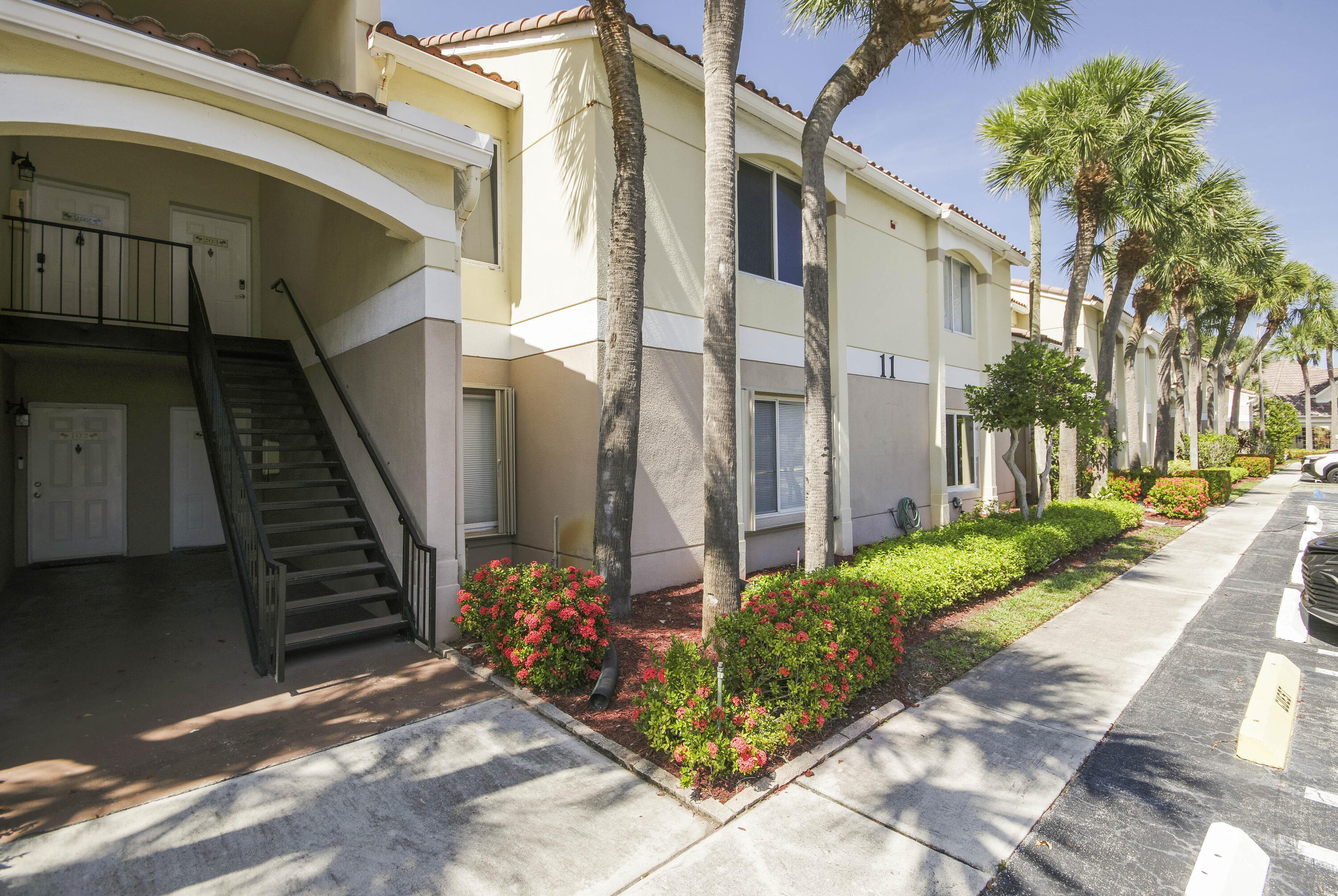 815 W Boynton Beach Boulevard 11-103, Boynton Beach, FL 33426, Boynton Beach