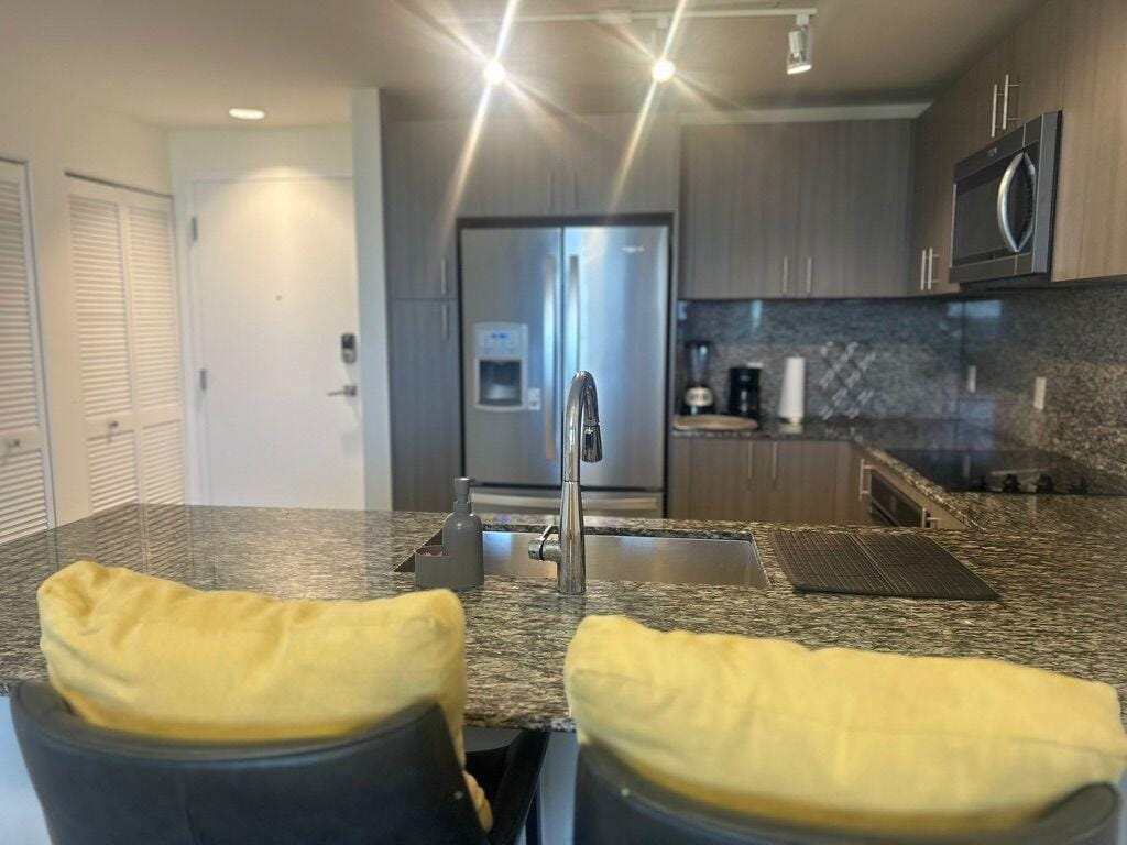 5350 NW 84th Avenue 609, Doral, FL 33166 photo 7
