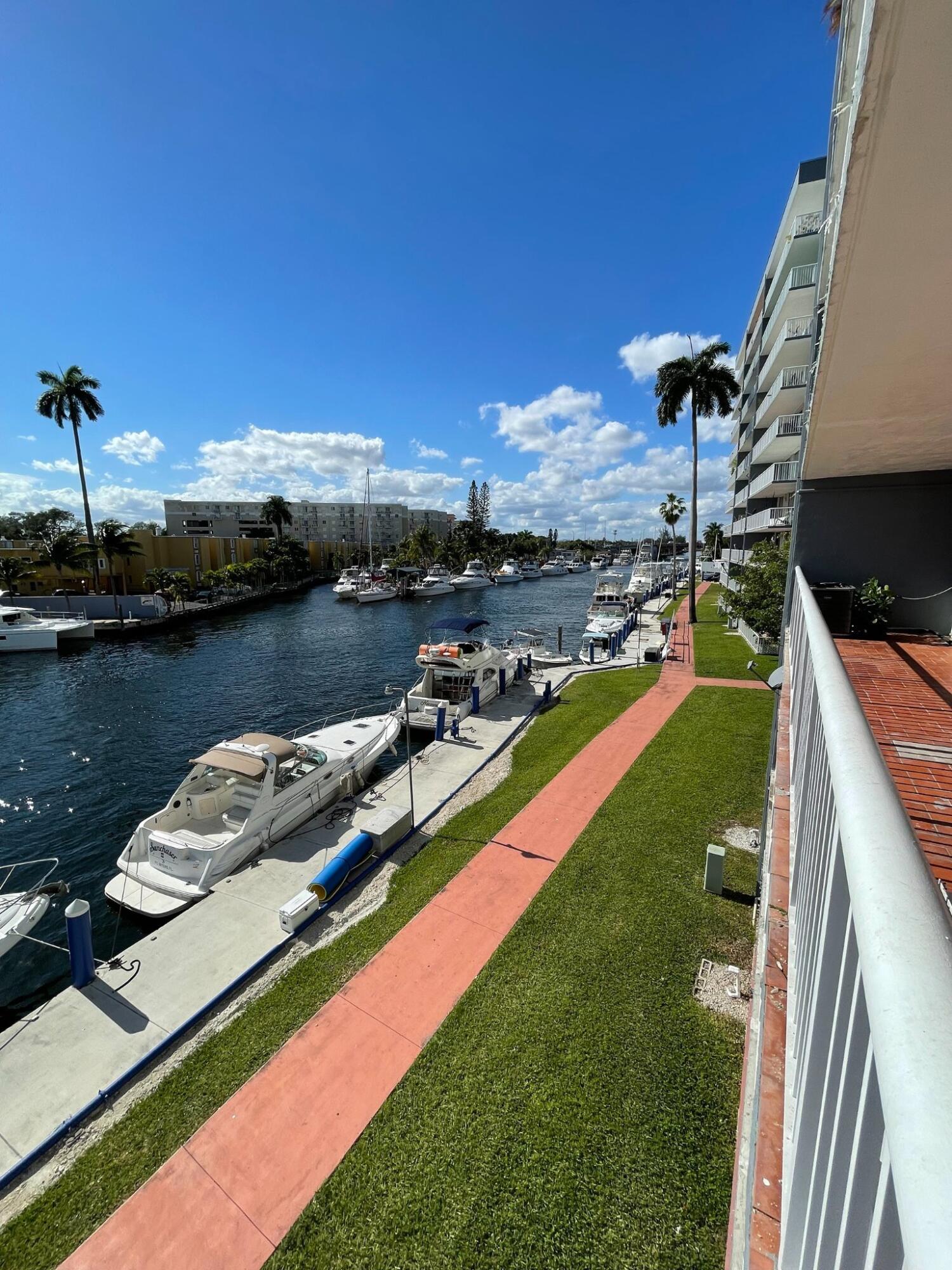 1800 NW 24th Avenue 309, Miami, FL 33125, Miami