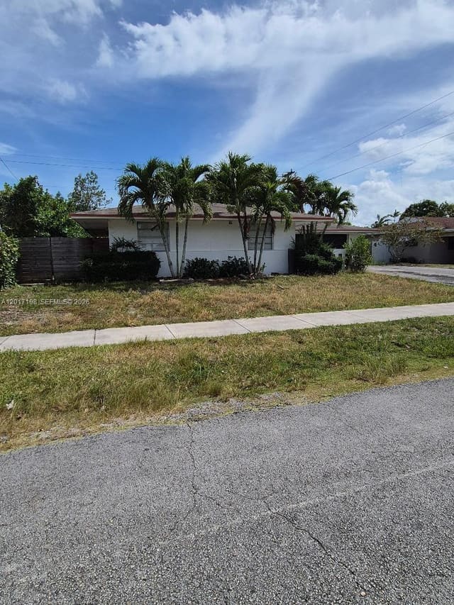 10030 SW 164th Terrace, Miami, FL 33157