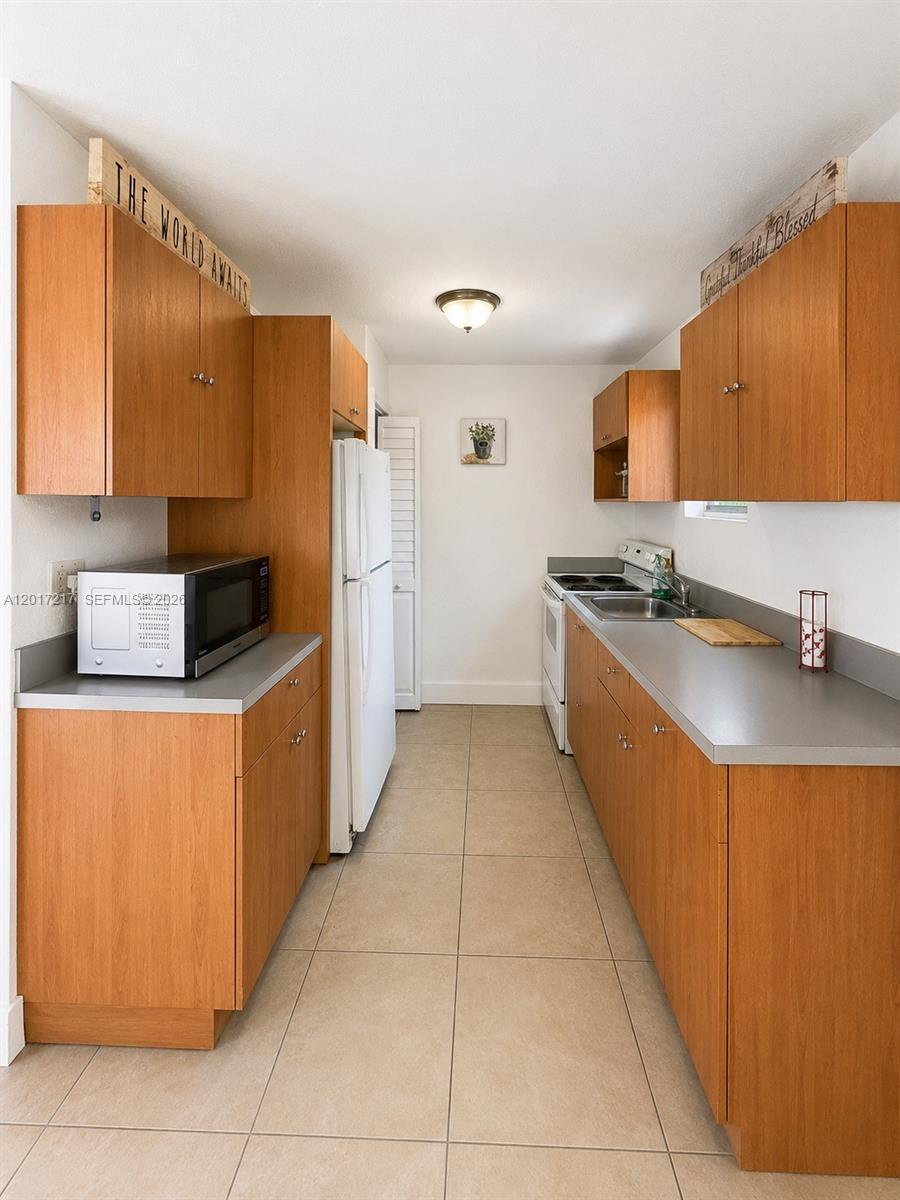 127 NW 47th Terrace N2, Miami, FL 33127, Miami