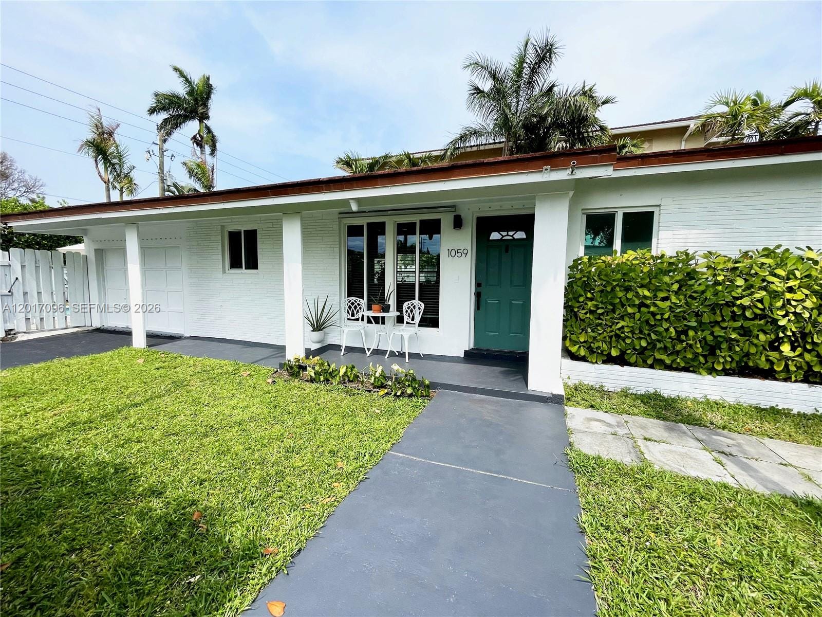1059 Washington Street, Hollywood, FL 33019